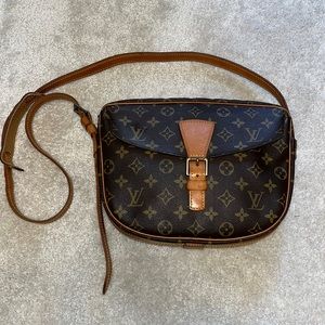 Louis Vuitton Jeune Fille MM